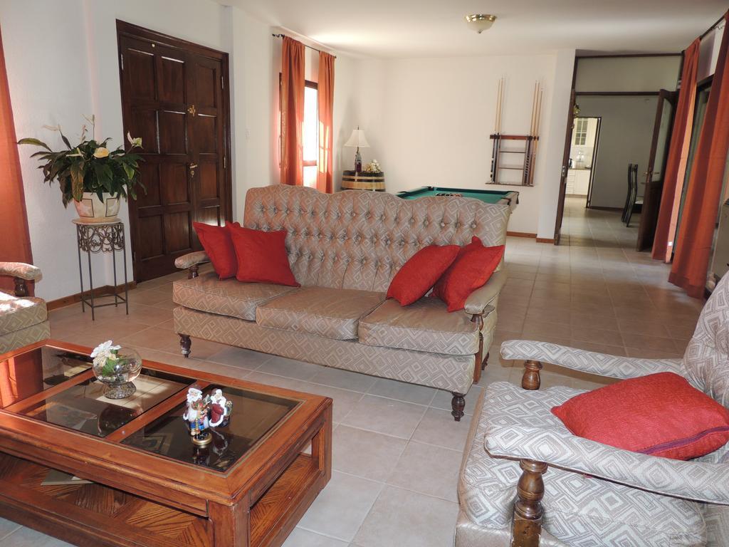 Villa Niagara Chacras de Coria Room photo